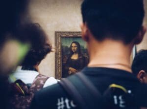 Admiring the Mona Lisa